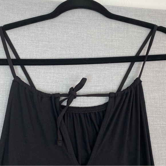 Old Navy Romper Womens Small ( Tall ) Black Spaghetti Straps Side Pockets NEW - Picture 3 of 7